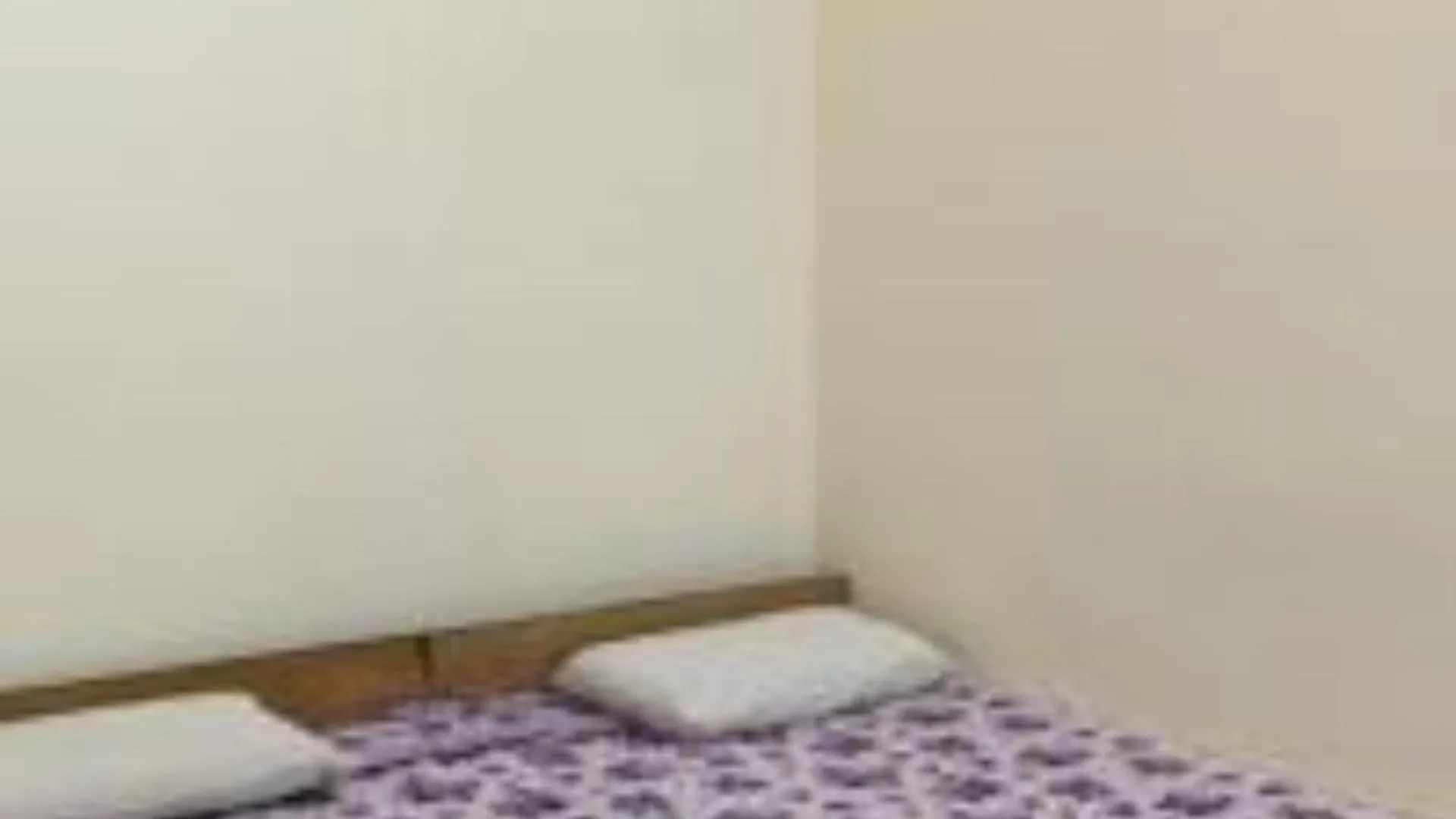 Goroomgo Shanti Guest House Varanasi Near Ganga Ghat